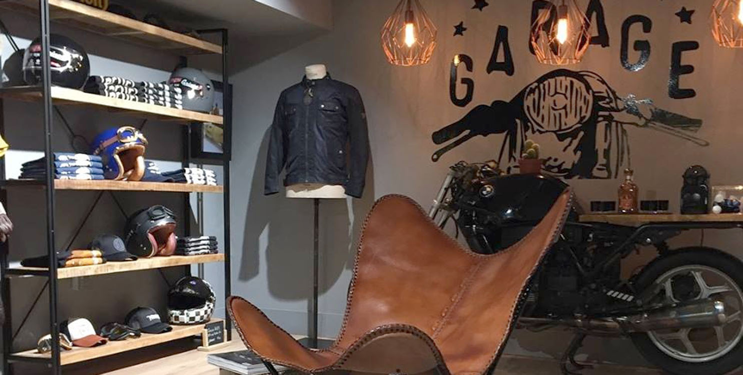 Nueva sección para el motorista en la tienda Old Garage de Alicante 