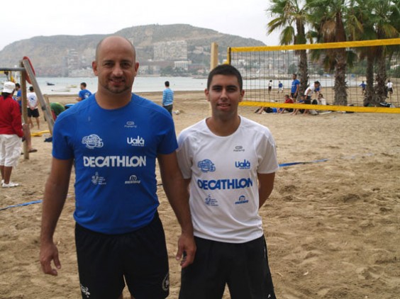 Daghia (Brasil) y Antonio Gonz�lez