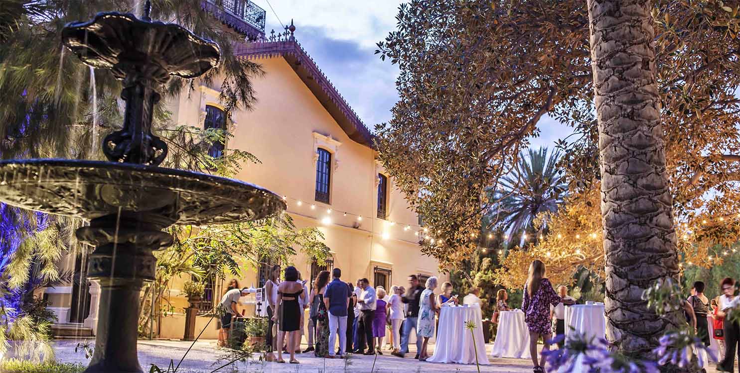 3ª Fiesta solidaria de "Noches Mágicas" en Los Jardines de Abril