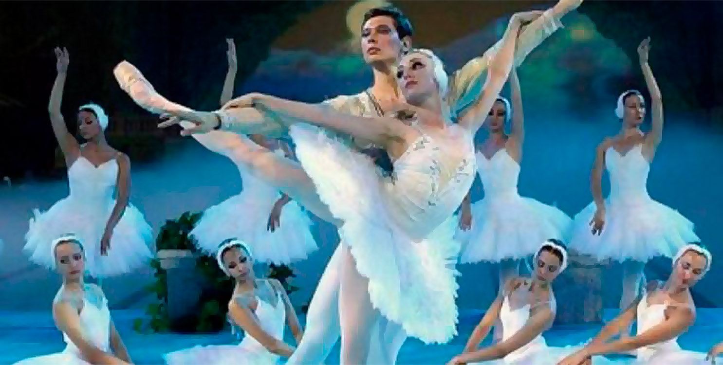 Ballet con "Entretelones" y "El lago de los cisnes" en el Gran Teatro de Elche