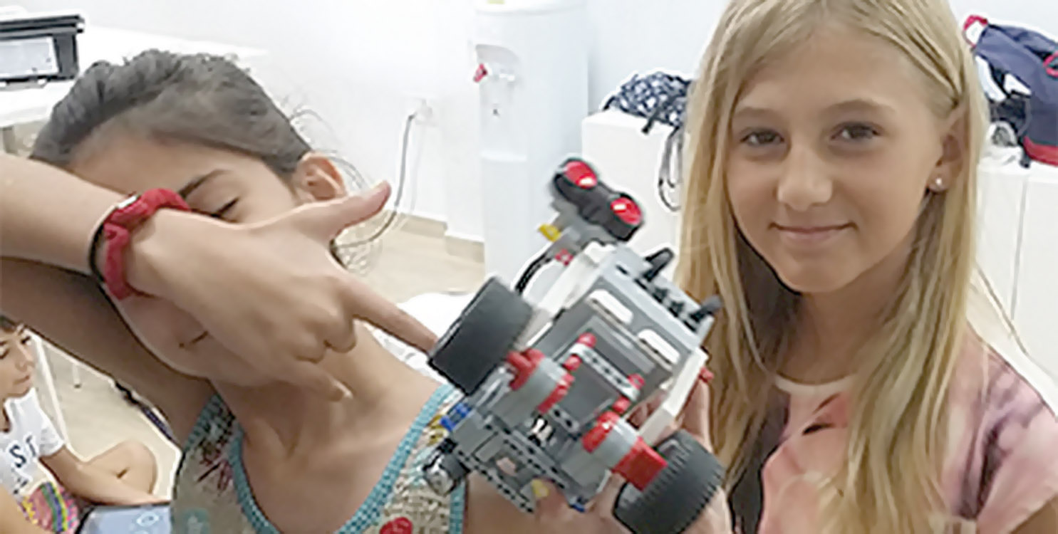 Campamento navideño en Robotikids