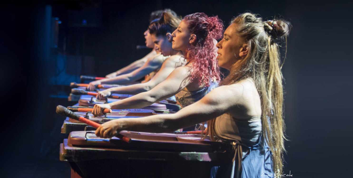 "Currents" de Mayumaná en el Teatre Calderón de Alcoy