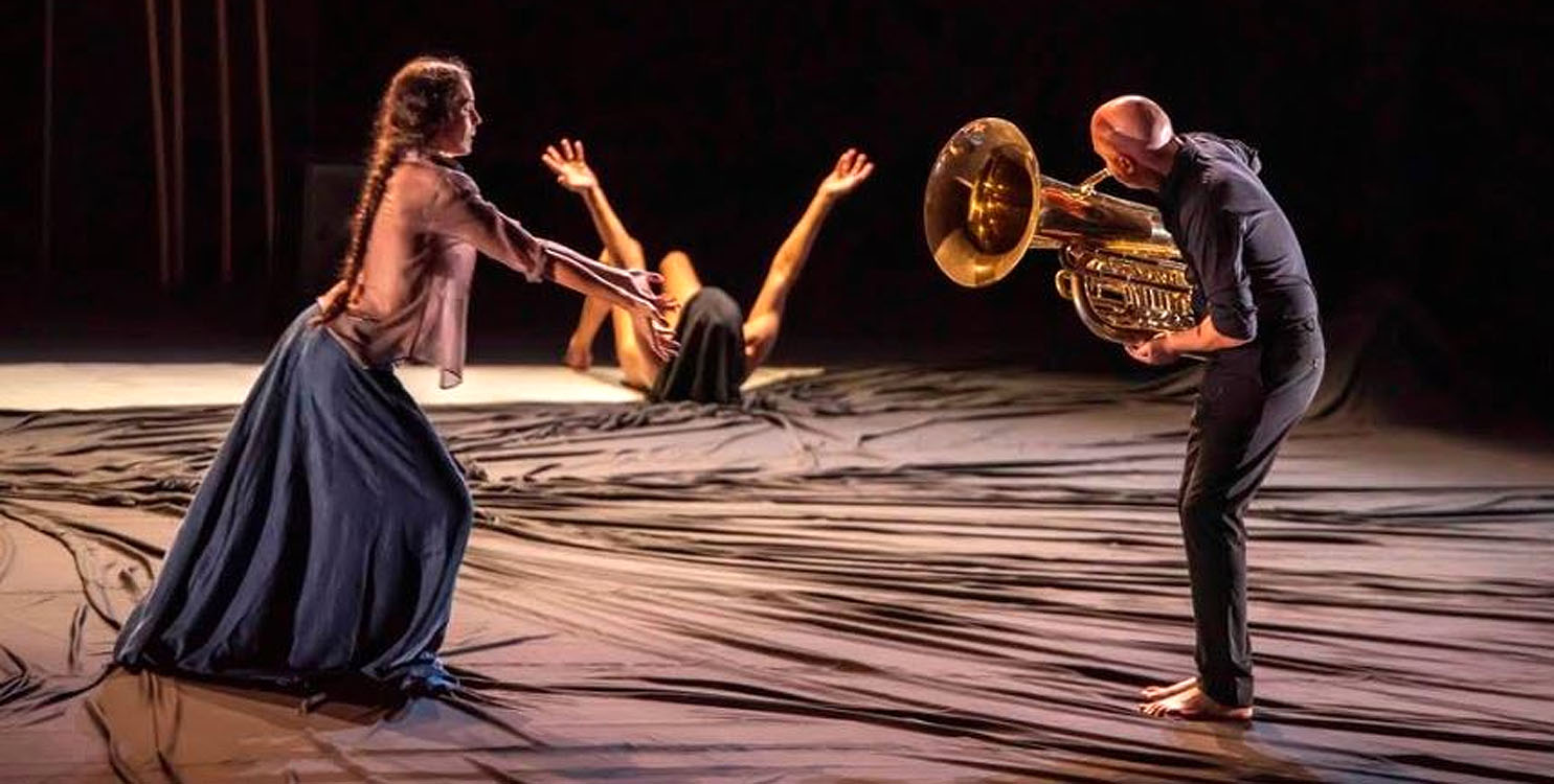 Danza con "La Desnudez" en el Gran Teatro de Elche 