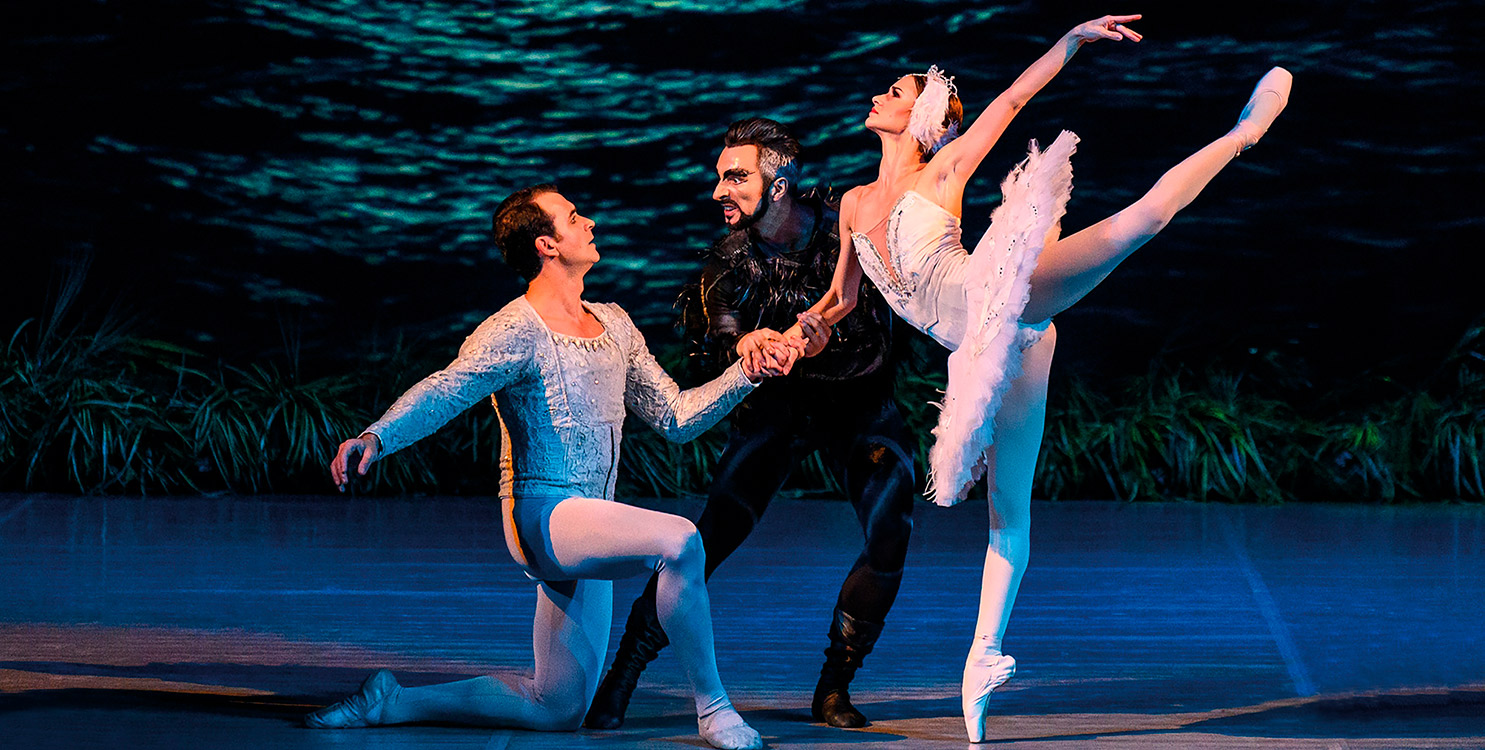 "El Lago de los Cisnes" y "El Cascanueces", en el Teatro Principal 