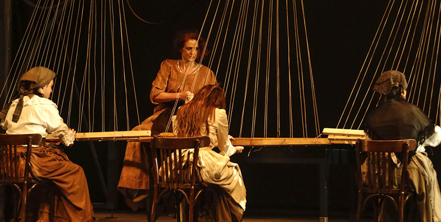 "Jùlia" de La Dependent, en el Teatre Calderón de Alcoy