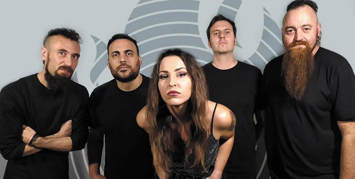 Konsumo Respeto y Neon Collective en The One San Vicente