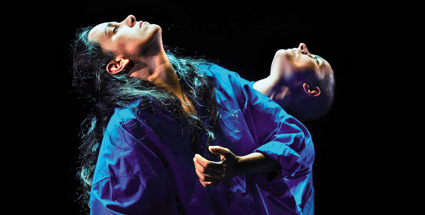 La compa&ntilde;&iacute;a de danza Elahood presenta su espect&aacute;culo "N&Oacute;" en el Paraninfo de la UA