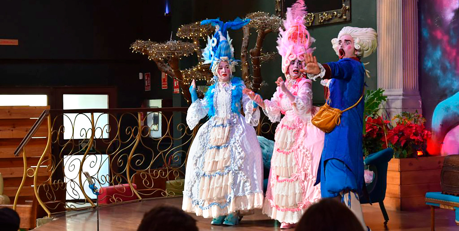 "Las preciosas ridículas" de Molière en L'Escorxador Elche