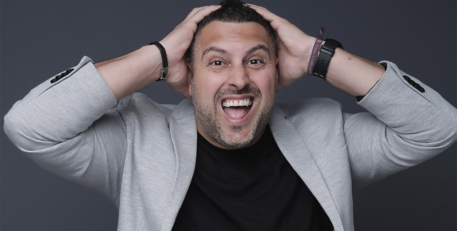 Mon&oacute;logo de Miguel Miguel en el ciclo de humor del Benidorm Sky Fest