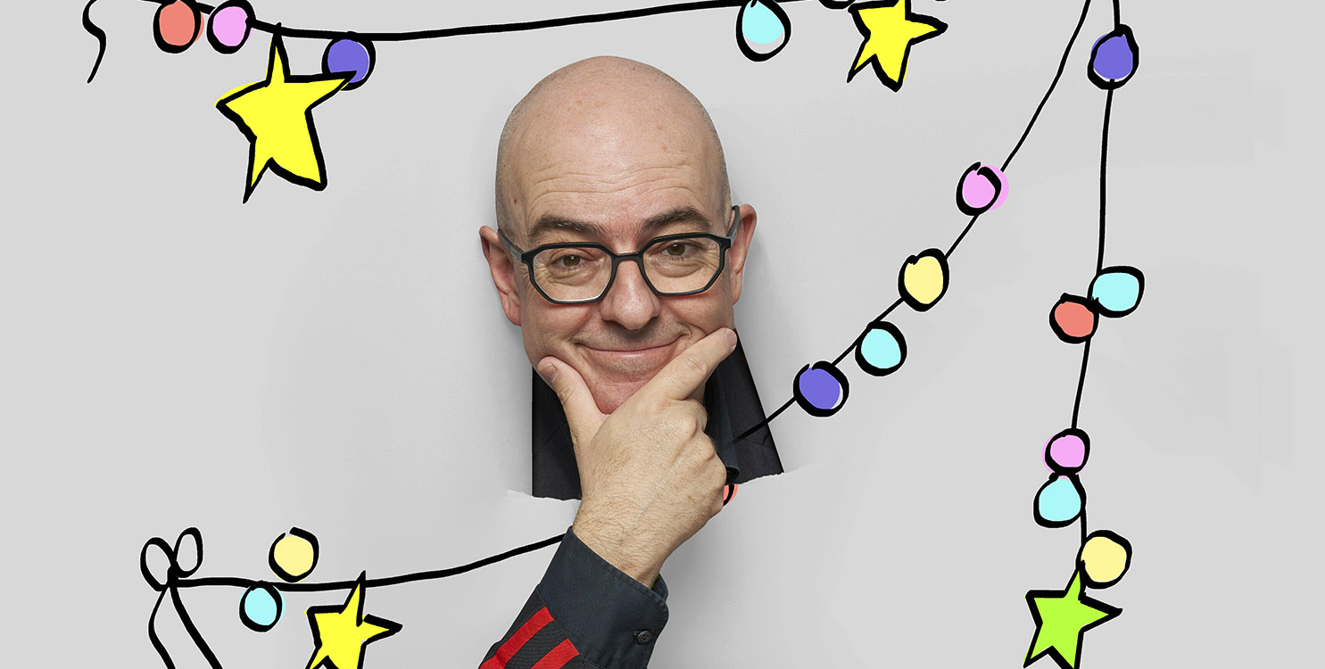 Nadal de Titelles en la Sala La Carreta de Elche, con el Mago Josemari