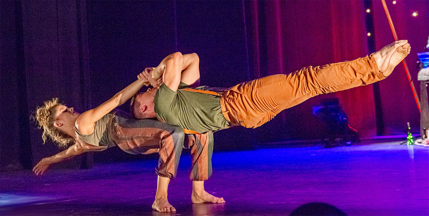 "Panorama desde el puente", Dani Mateo y Gala Circarte, este finde, en el Teatro Principal