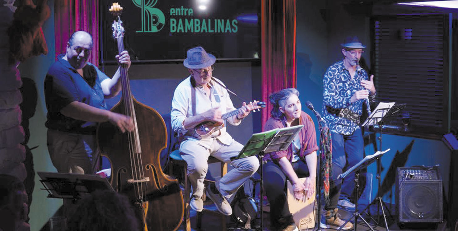 Smart Set Trio y Fusta i Jazz en Entre Bambalinas