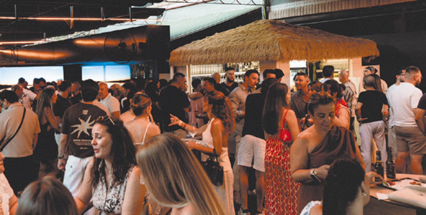 Tardeos como los de antes en Zul&uacute; Social Club de Playa San Juan