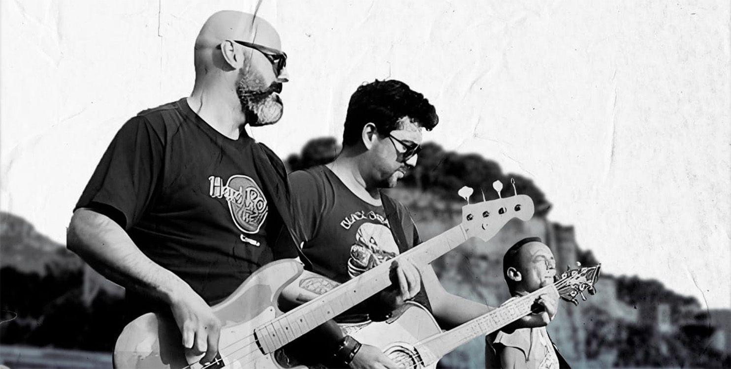 Tardeo y conciertos de Caf&eacute; 80's y Star On Years, este finde, en Rock Bar Frontera