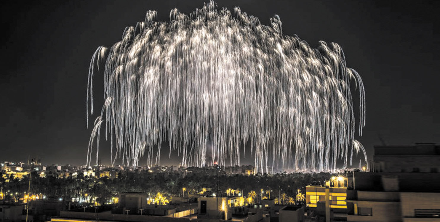 Vuelven las fiestas a Elche: Misteri, Moros y Cristianos, la Nit de l'Alb&agrave;, la Ro&agrave;