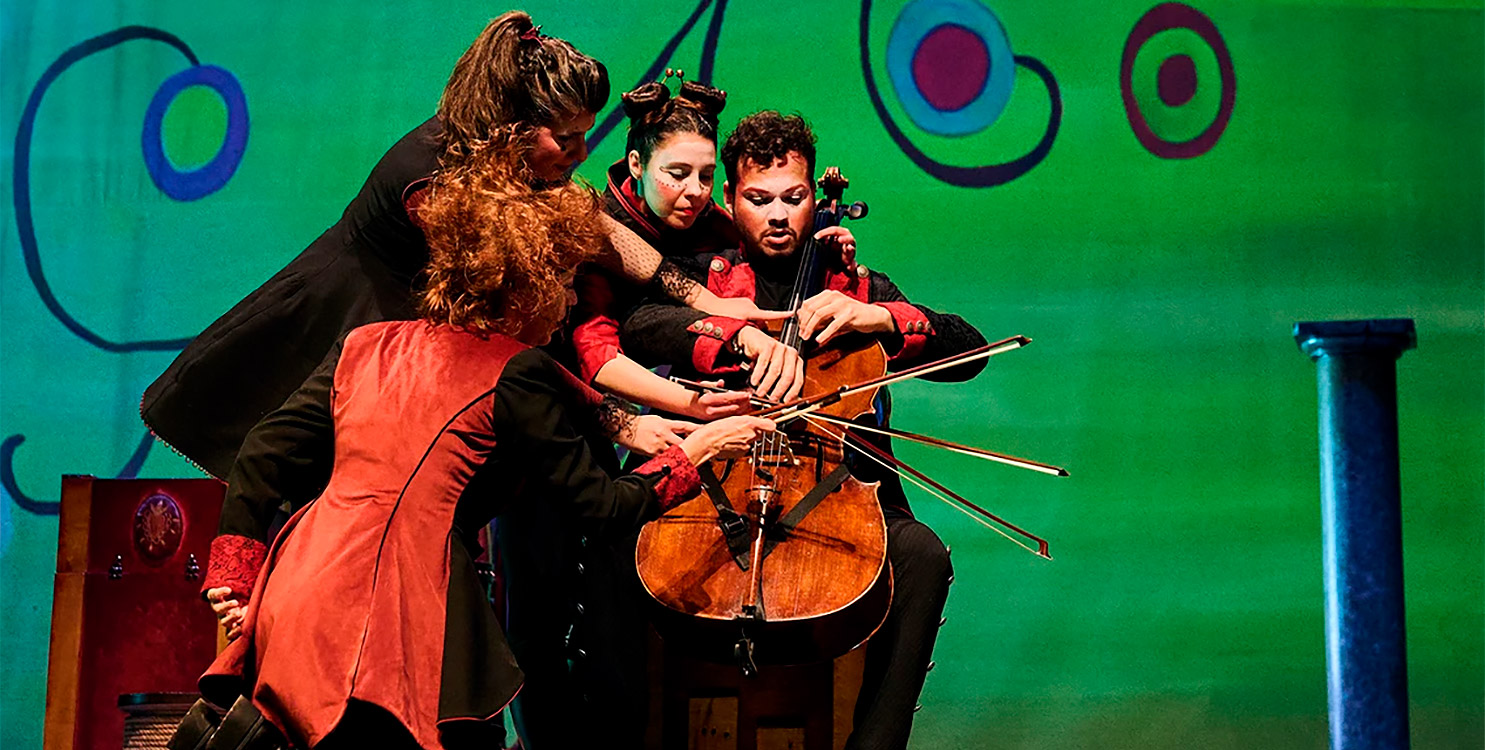 La Troupe Malabó ofrecerá "Los Pfeiffer" (26/10, 19h).