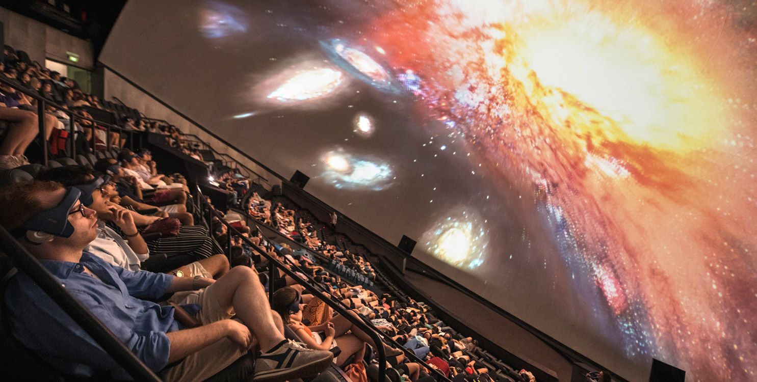 El Hemisfèric tiene la sala IMAX más grande de España.