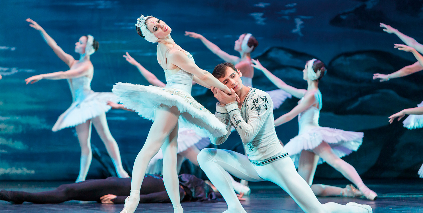 "El Lago de los Cisnes" se podrá ver el miércoles 17 de enero (20:30h).