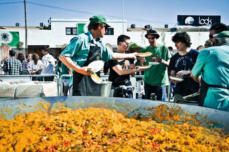 Como siempre, habrá paella gigante