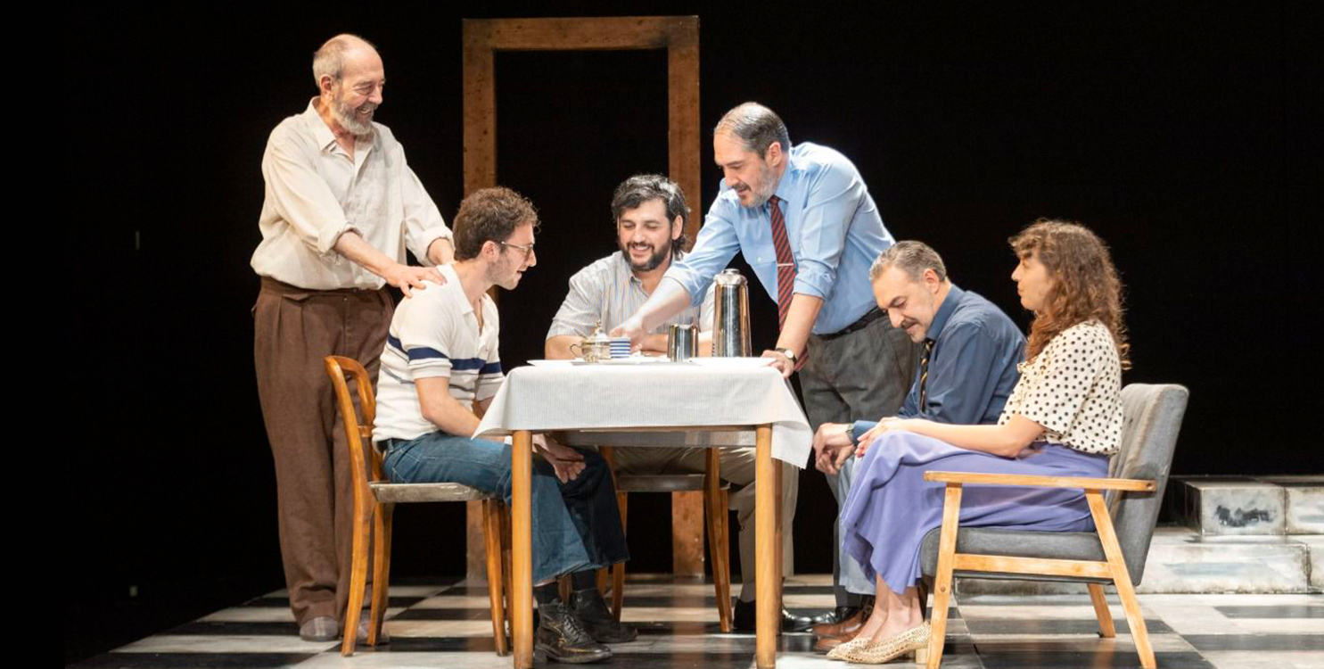 La obra "Retorno al Hogar", con Miguel Rellán, se podrá ver el viernes 22/12 (19:30h).